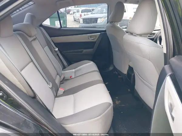 5YFBURHE1HP613683 2017 TOYOTA COROLLA - Image 8