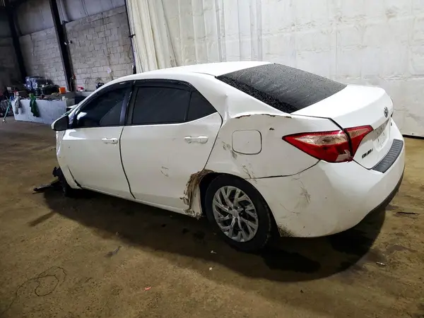 5YFBURHE1HP616003 2017 TOYOTA COROLLA - Image 2