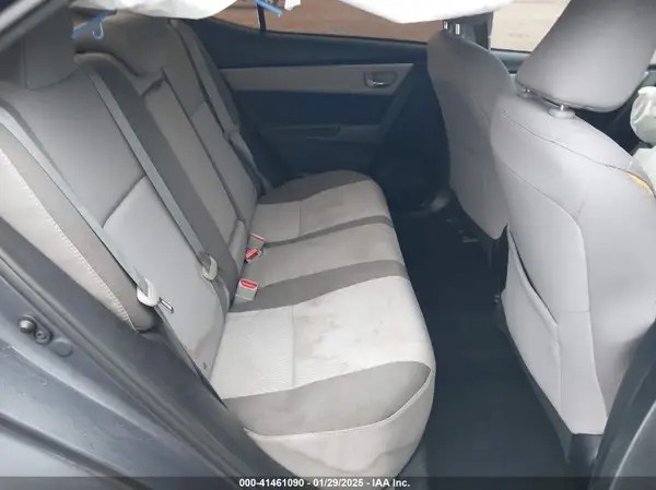 5YFBURHE1HP621475 2017 TOYOTA COROLLA - Image 8