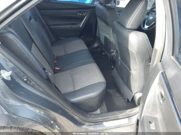 5YFBURHE1HP625140 2017 TOYOTA COROLLA - Image 8