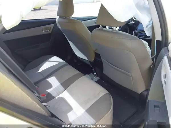 5YFBURHE1HP629365 2017 TOYOTA COROLLA - Image 8