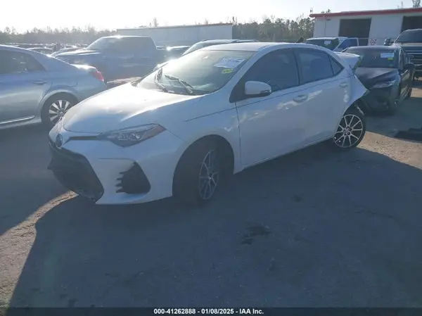 5YFBURHE1HP630791 2017 TOYOTA COROLLA - Image 2