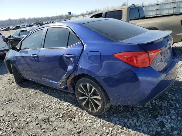 5YFBURHE1HP633187 2017 TOYOTA COROLLA - Image 2