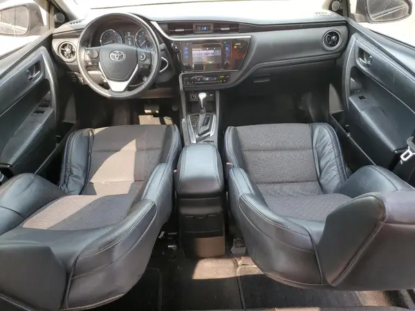 5YFBURHE1HP641399 2017 TOYOTA COROLLA - Image 8