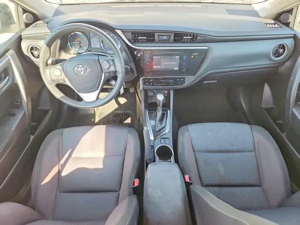5YFBURHE1HP641581 2017 TOYOTA COROLLA - Image 8