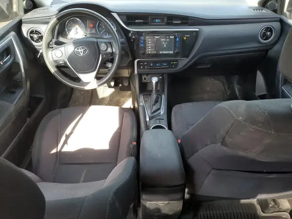5YFBURHE1HP642360 2017 TOYOTA COROLLA - Image 8