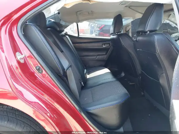 5YFBURHE1HP642682 2017 TOYOTA COROLLA - Image 8