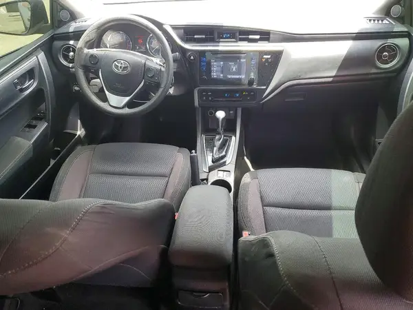 5YFBURHE1HP644934 2017 TOYOTA COROLLA - Image 8