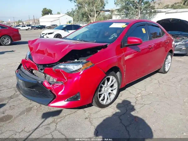5YFBURHE1HP646778 2017 TOYOTA COROLLA - Image 2