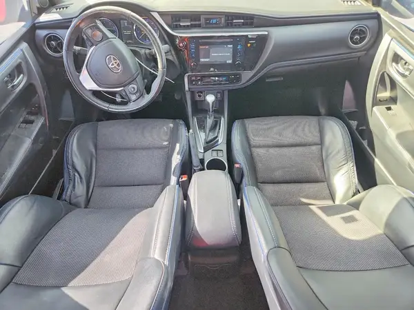 5YFBURHE1HP652595 2017 TOYOTA COROLLA - Image 8