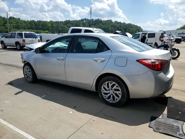 5YFBURHE1HP654475 2017 TOYOTA COROLLA - Image 2