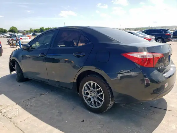 5YFBURHE1HP661457 2017 TOYOTA COROLLA - Image 2