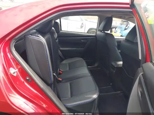 5YFBURHE1HP661734 2017 TOYOTA COROLLA - Image 8