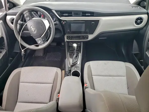 5YFBURHE1HP662754 2017 TOYOTA COROLLA - Image 8