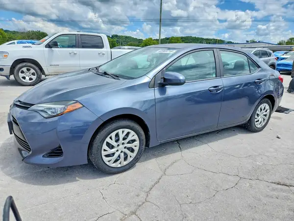 5YFBURHE1HP664374 2017 TOYOTA COROLLA - Image 1