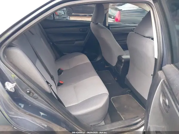 5YFBURHE1HP665556 2017 TOYOTA COROLLA - Image 8