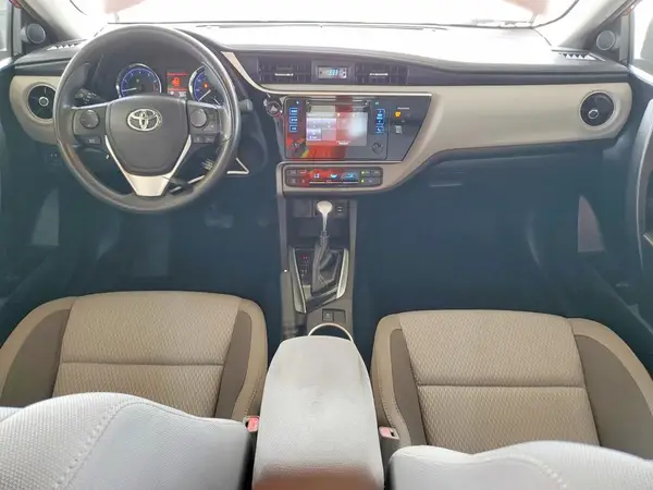 5YFBURHE1HP668814 2017 TOYOTA COROLLA - Image 8