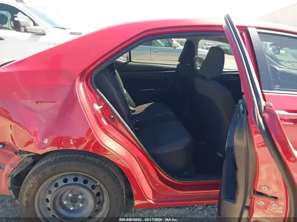 5YFBURHE1HP669123 2017 TOYOTA COROLLA - Image 8