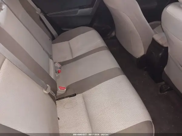 5YFBURHE1HP669493 2017 TOYOTA COROLLA - Image 8