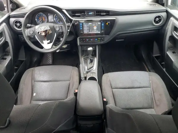 5YFBURHE1HP671292 2017 TOYOTA COROLLA - Image 8
