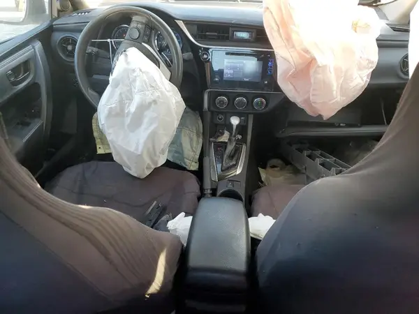 5YFBURHE1HP674659 2017 TOYOTA COROLLA - Image 8