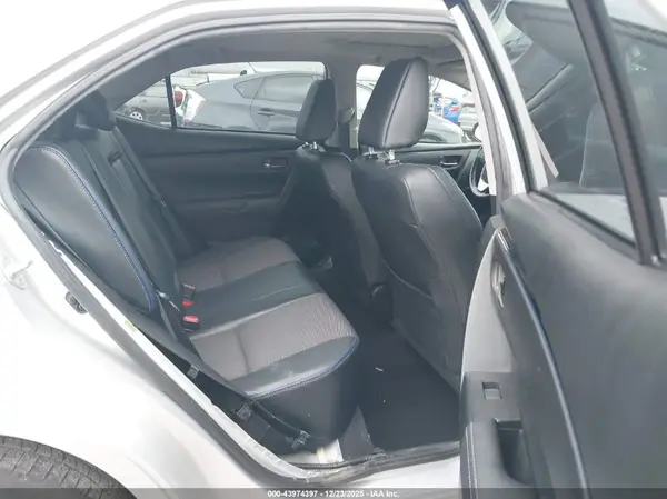 5YFBURHE1HP674936 2017 TOYOTA COROLLA - Image 8