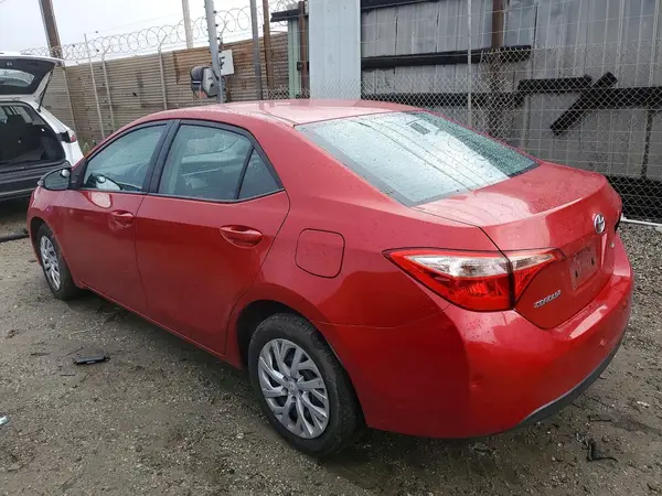 5YFBURHE1HP680090 2017 TOYOTA COROLLA - Image 2