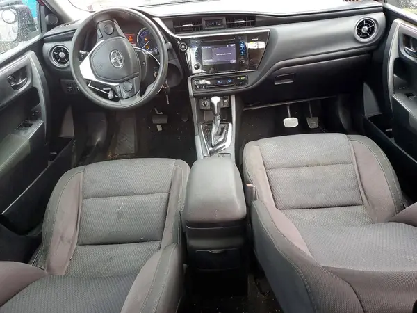 5YFBURHE1HP680090 2017 TOYOTA COROLLA - Image 8