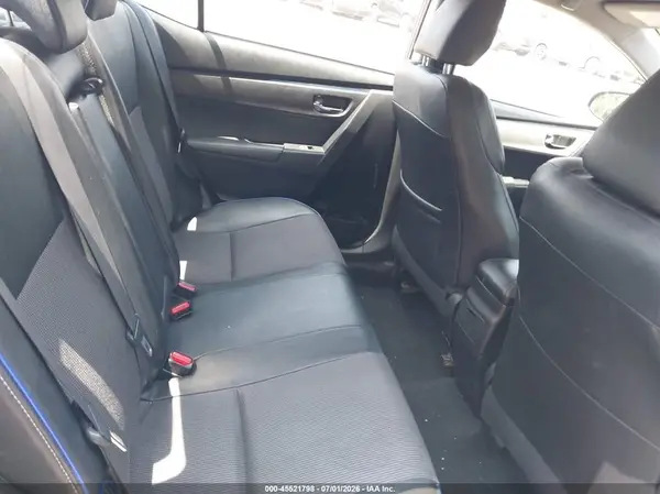 5YFBURHE1HP684995 2017 TOYOTA COROLLA - Image 8