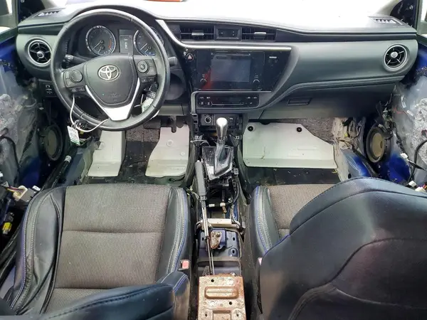 5YFBURHE1HP685371 2017 TOYOTA COROLLA - Image 8