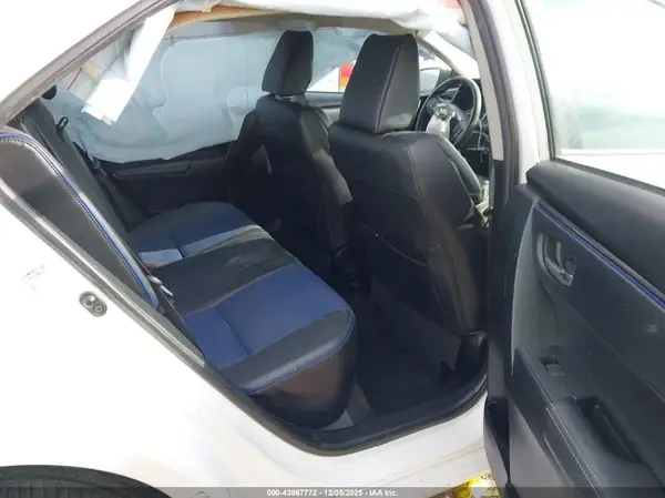 5YFBURHE1HP688139 2017 TOYOTA COROLLA - Image 8