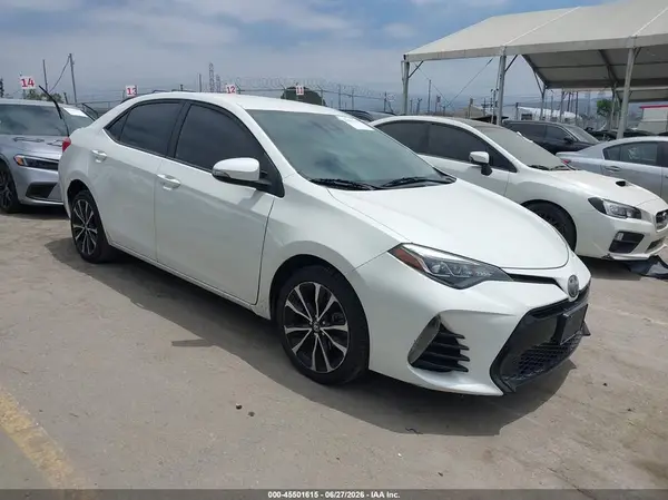 5YFBURHE1HP692854 2017 TOYOTA COROLLA - Image 1