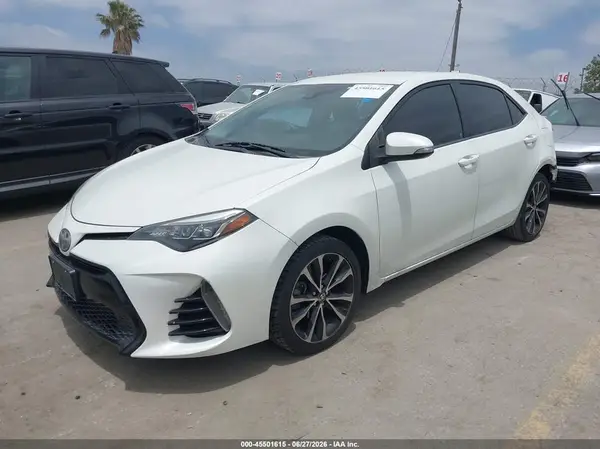 5YFBURHE1HP692854 2017 TOYOTA COROLLA - Image 2