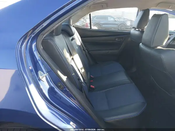 5YFBURHE1HP696645 2017 TOYOTA COROLLA - Image 8