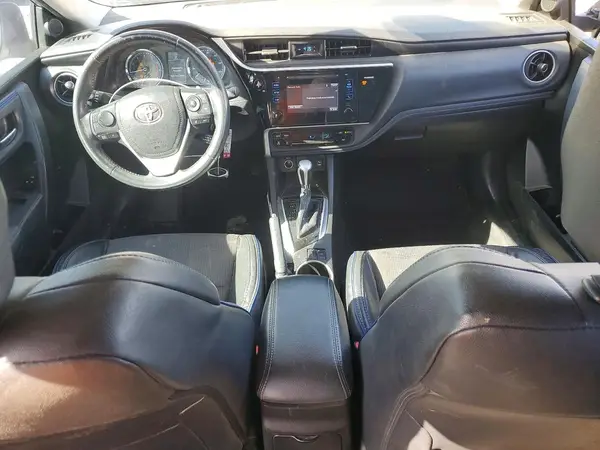 5YFBURHE1HP697990 2017 TOYOTA COROLLA - Image 8