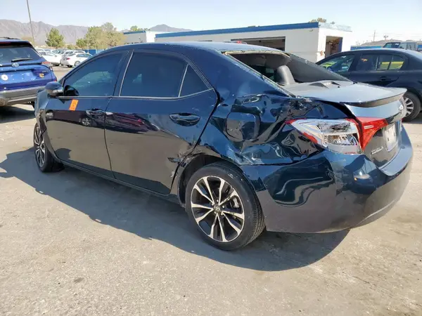 5YFBURHE1HP698508 2017 TOYOTA COROLLA - Image 2