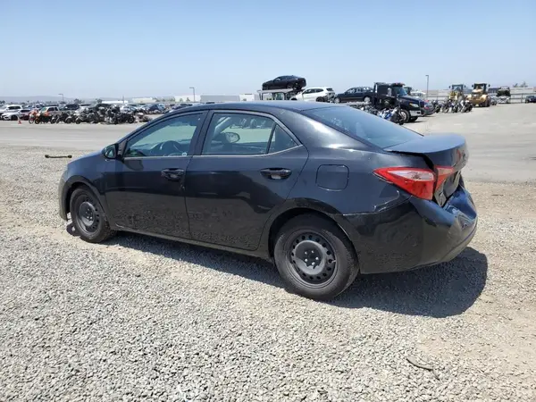 5YFBURHE1HP699786 2017 TOYOTA COROLLA - Image 2