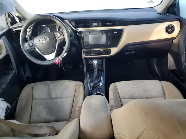 5YFBURHE1HP702654 2017 TOYOTA COROLLA - Image 8
