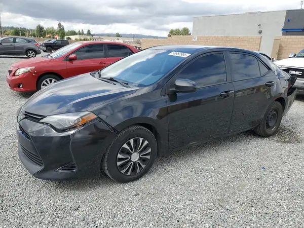 5YFBURHE1HP702668 2017 TOYOTA COROLLA - Image 1