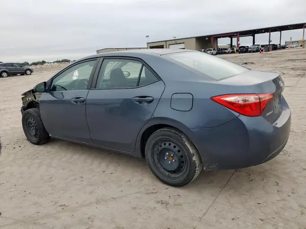 5YFBURHE1HP708437 2017 TOYOTA COROLLA - Image 2