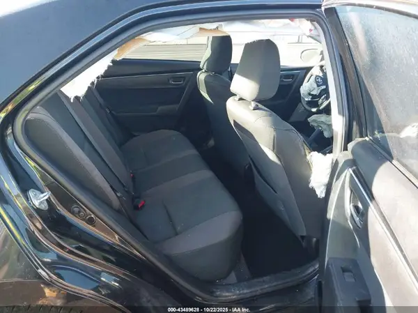 5YFBURHE1HP711998 2017 TOYOTA COROLLA - Image 8