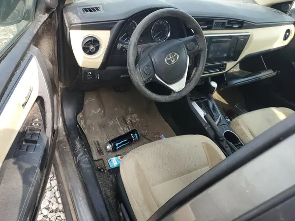 5YFBURHE1HP713539 2017 TOYOTA COROLLA - Image 8