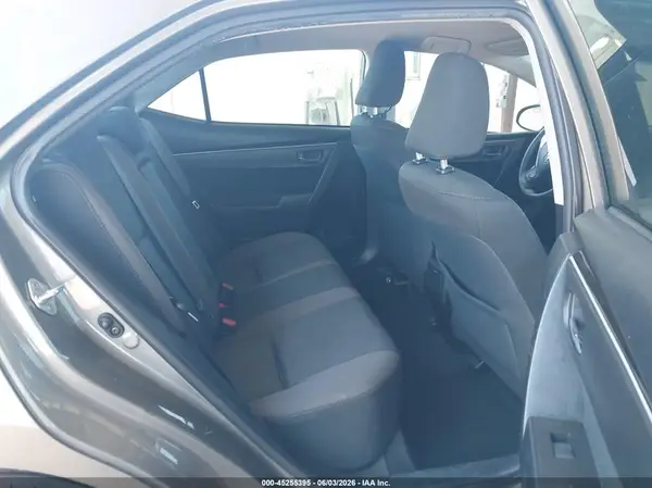 5YFBURHE1HP715906 2017 TOYOTA COROLLA - Image 8