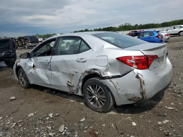 5YFBURHE1HP716053 2017 TOYOTA COROLLA - Image 2