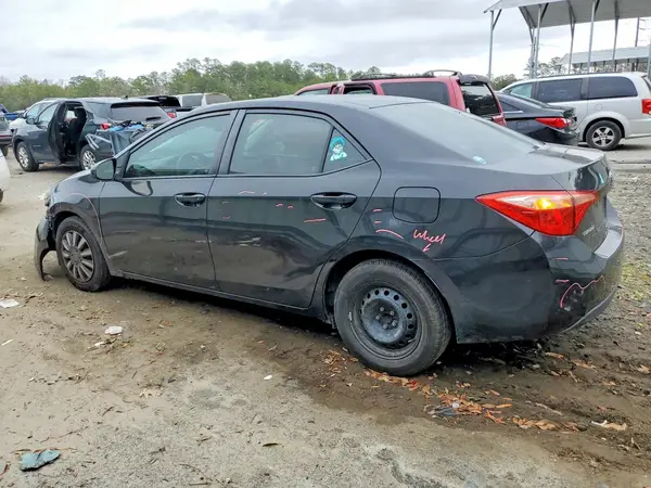 5YFBURHE1HP716425 2017 TOYOTA COROLLA - Image 2