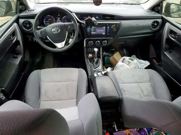 5YFBURHE1HP716425 2017 TOYOTA COROLLA - Image 8
