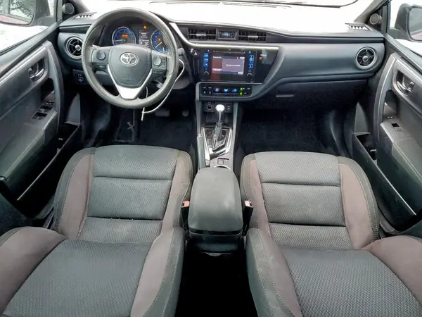 5YFBURHE1HP719471 2017 TOYOTA COROLLA - Image 8