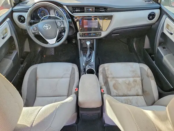 5YFBURHE1HP723522 2017 TOYOTA COROLLA - Image 8