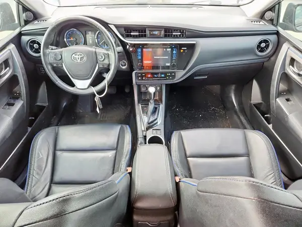 5YFBURHE1HP723701 2017 TOYOTA COROLLA - Image 8