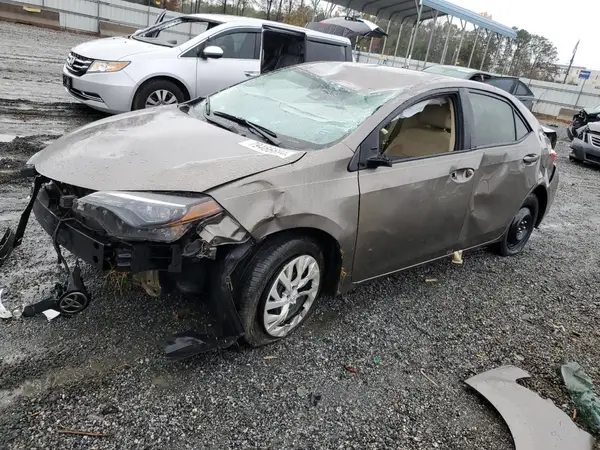 5YFBURHE1HP727005 2017 TOYOTA COROLLA - Image 1